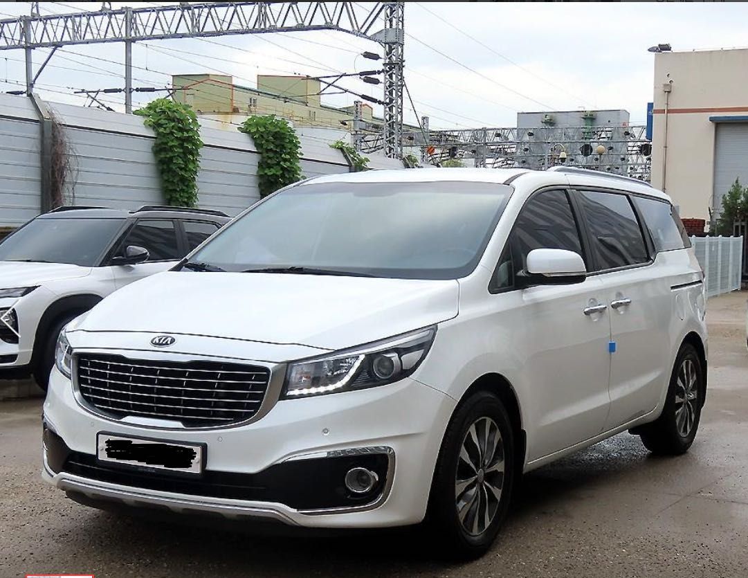 Kia Carnival 2017 9 мест