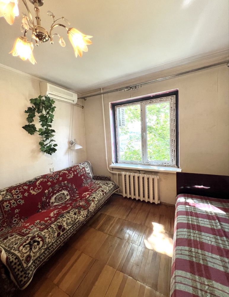Продается 2 ком кв в Осипенковском р-не по ул Дегтярева