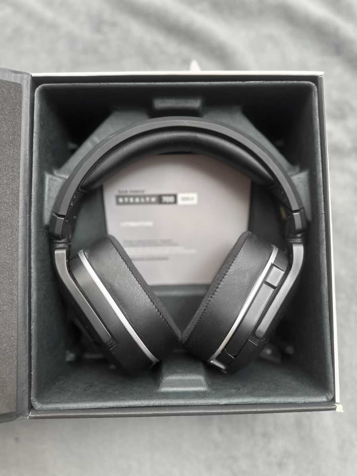 PS5 Disc Edition + Słuchawki Turtle Beach