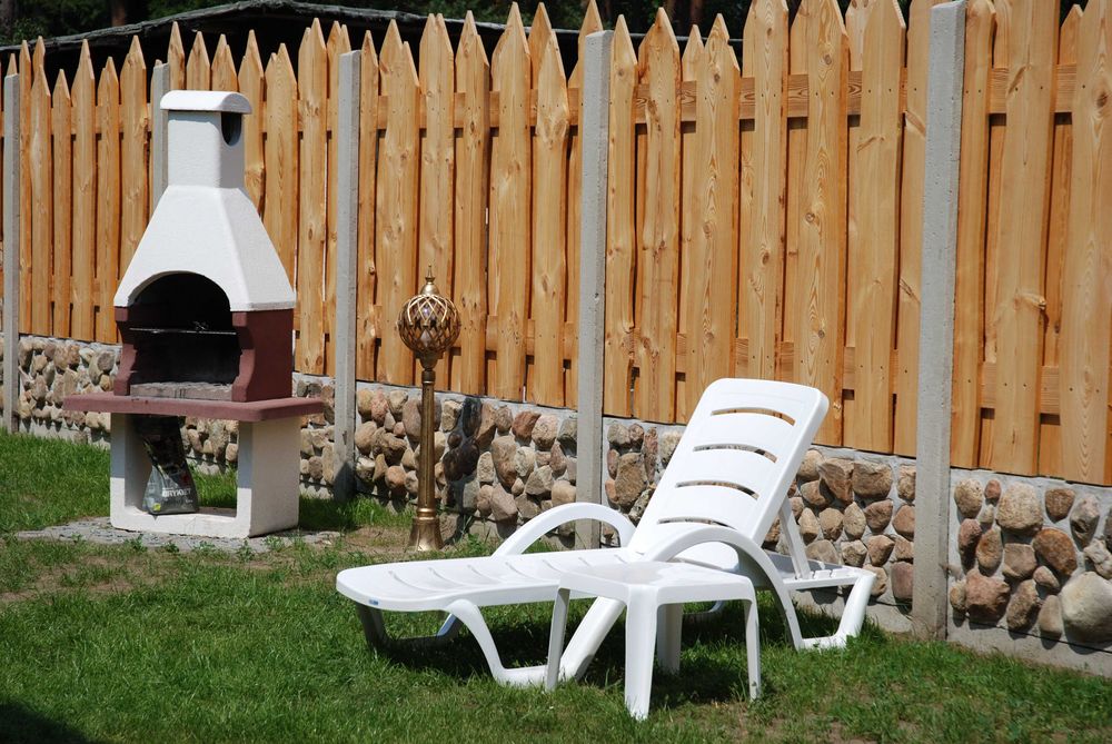 Domki z BALI nad Morzem. POBIEROWO Noclegi i Wczasy.