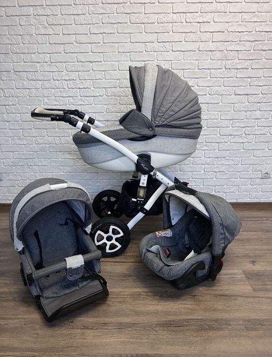 Коляска дитяча Adamex