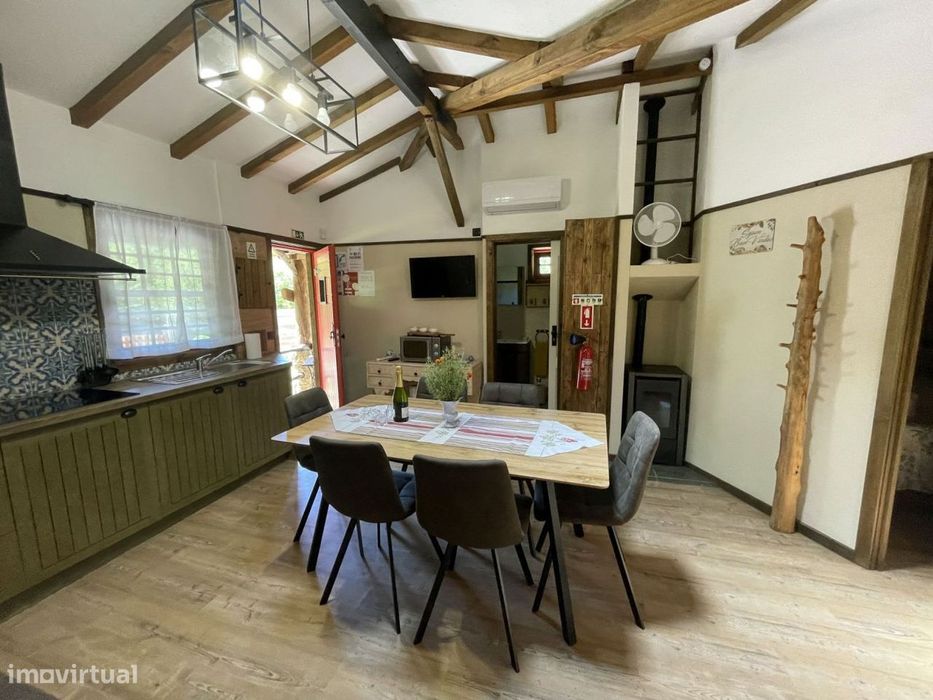 Fantástico Bungalow com piscina para ESTADIAS DE MÉDIA DURAÇÃO em