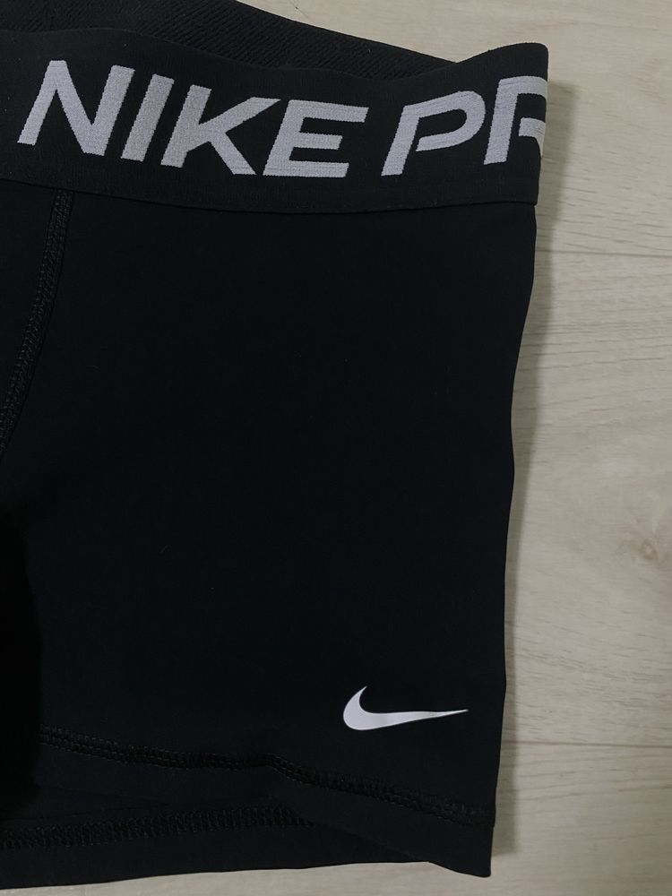 Костюм nike, комплект nike, костюм для фитнеса nike