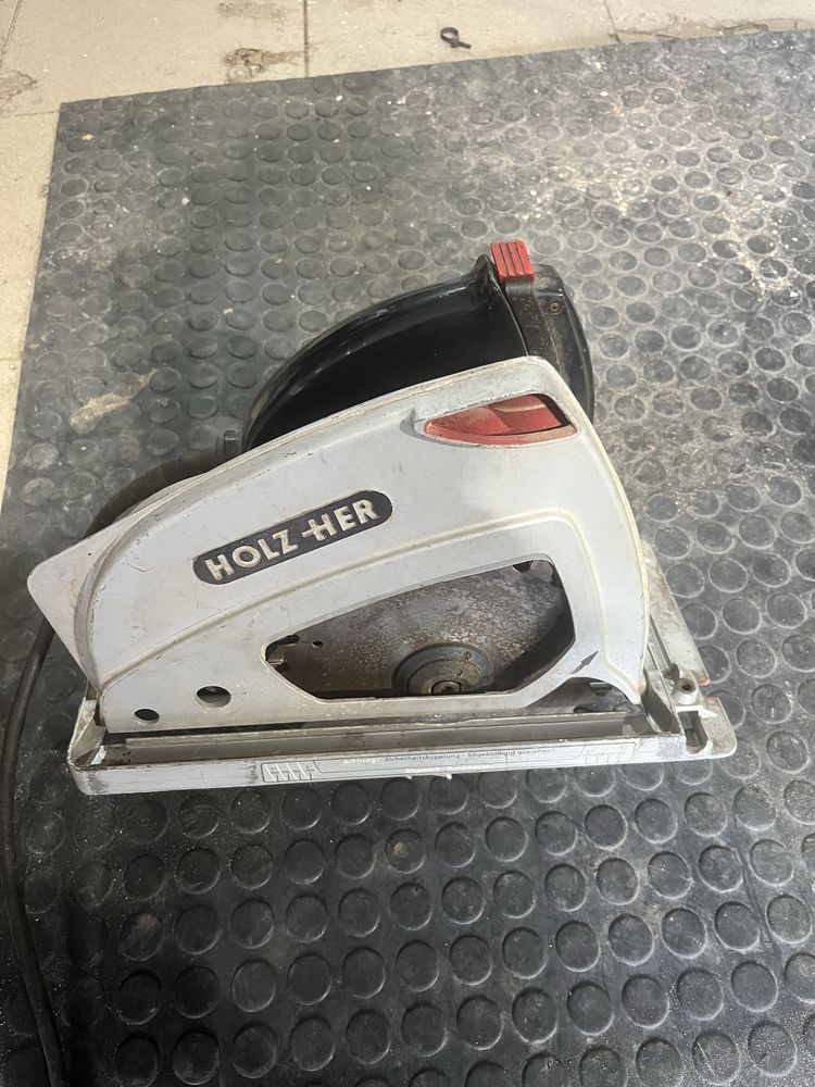 Pilarka holz her 1100w
