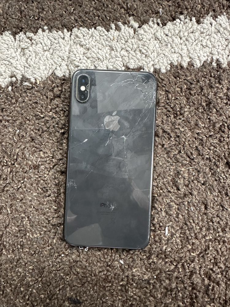 iPhone XS Max 64 GB