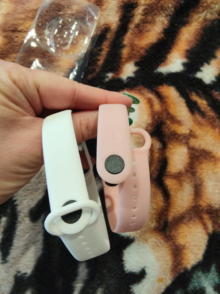 Dwie opaski na zegarek Smart Band M6 nowe
