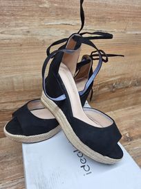 Ideal shoes buty zamszowe na koturnie espadryle