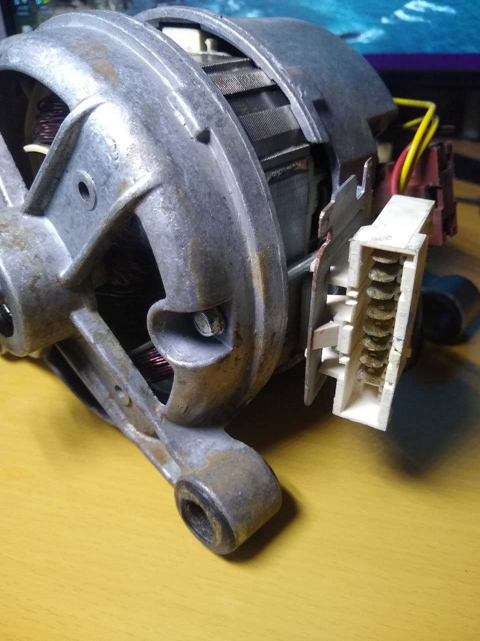 електродвигун для пральної машини ARDO Cod.512020501