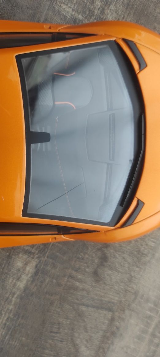 Lamborghini Aventador SV 1/18 Kyosho