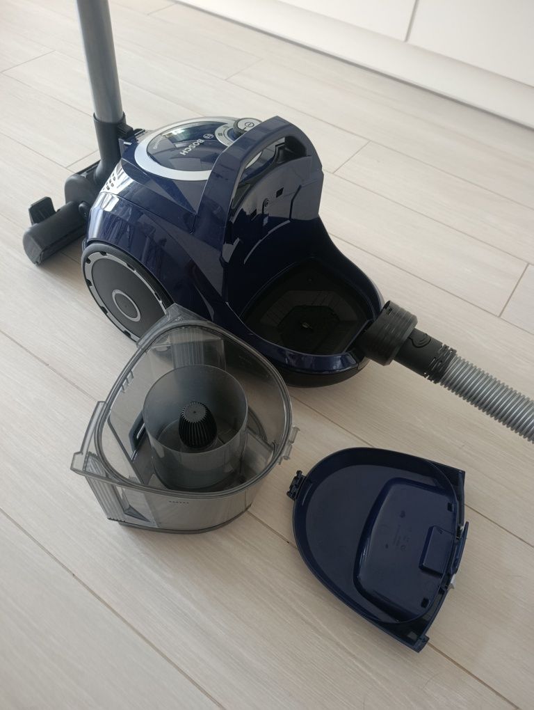 Пилосос Bosch BGC2UK2000 Eeasyy'y