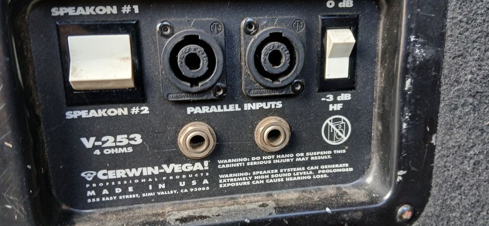 Kolumny estradowe Cerwin-Vega V 253 USA