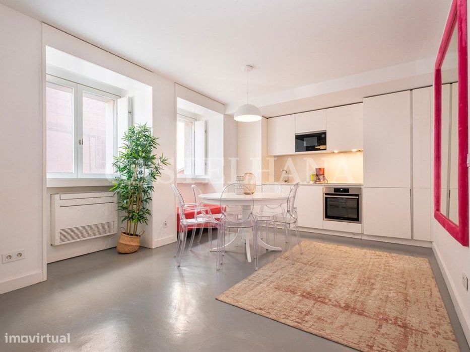 Apartamento T2 triplex na Baixa de Lisboa