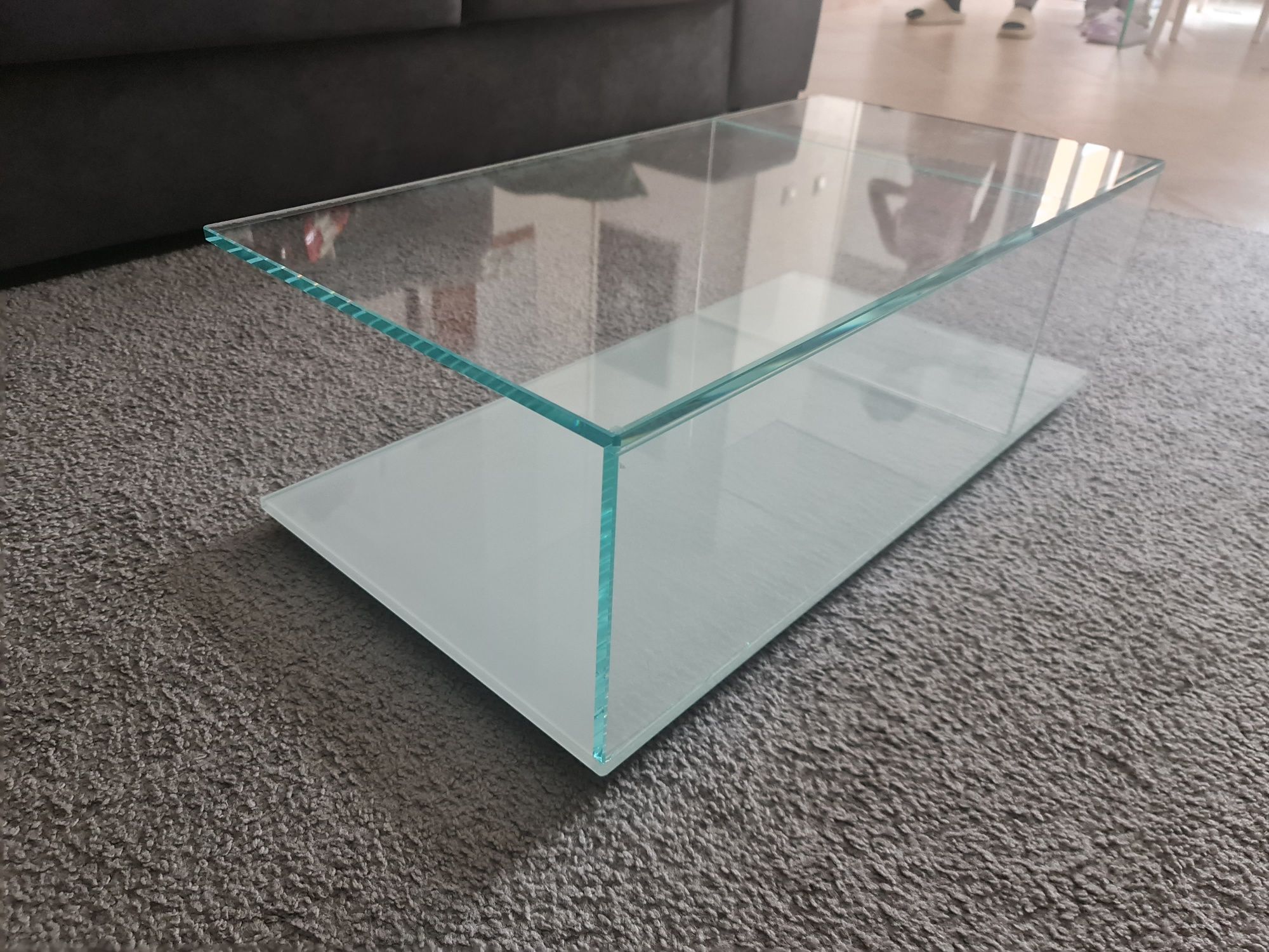 Mesa de centro pequena em vidro entrego grátis
