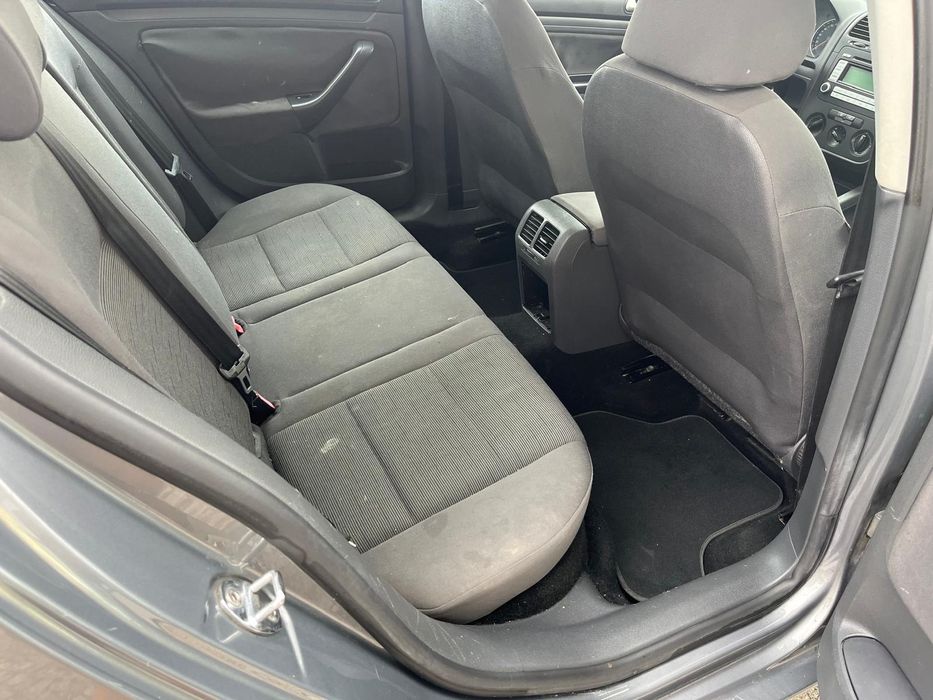 Vw Golf 1.9 TDI 5 lug