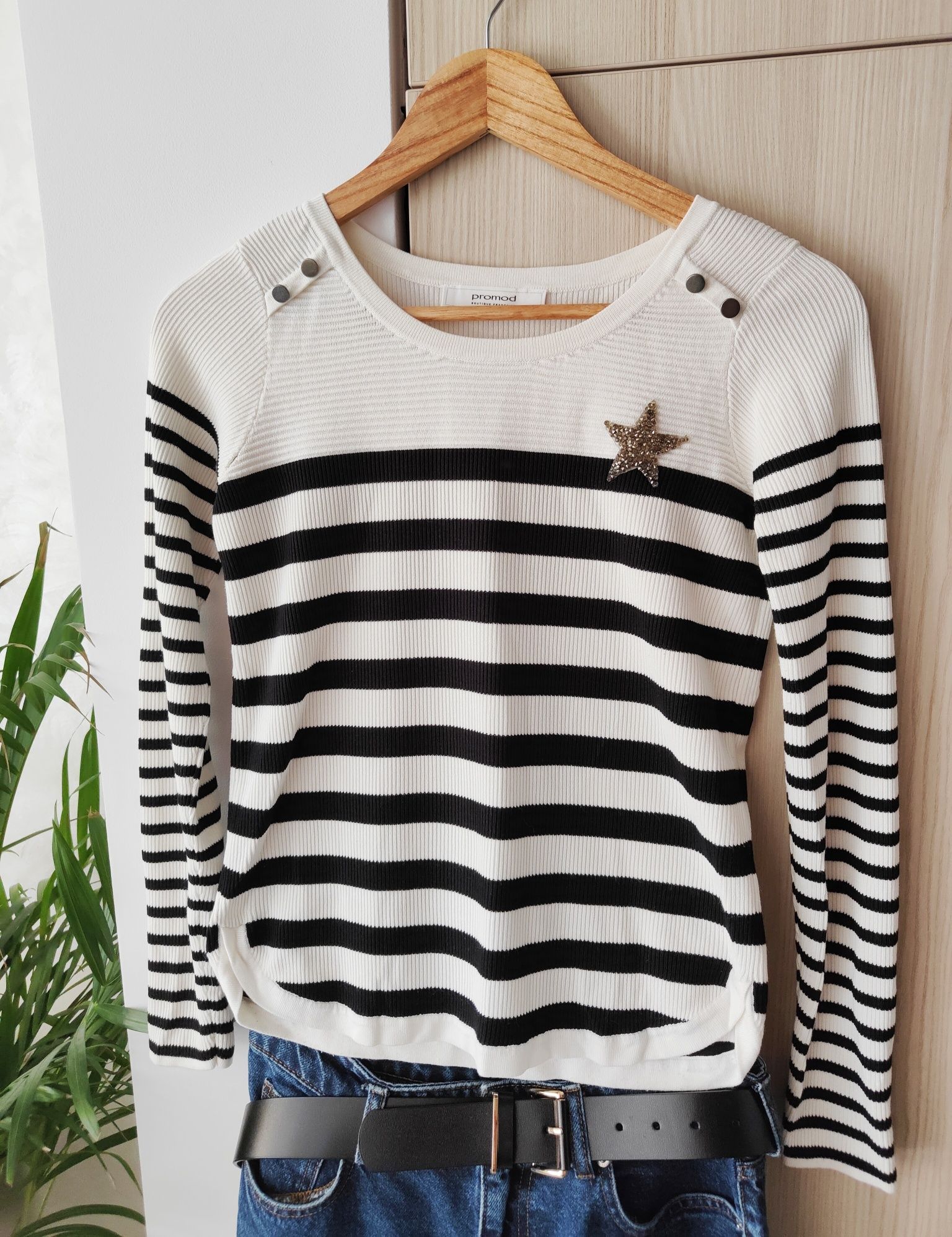 Prążkowany longsleeve w paski, Promod, xS S lekki Sweter 34