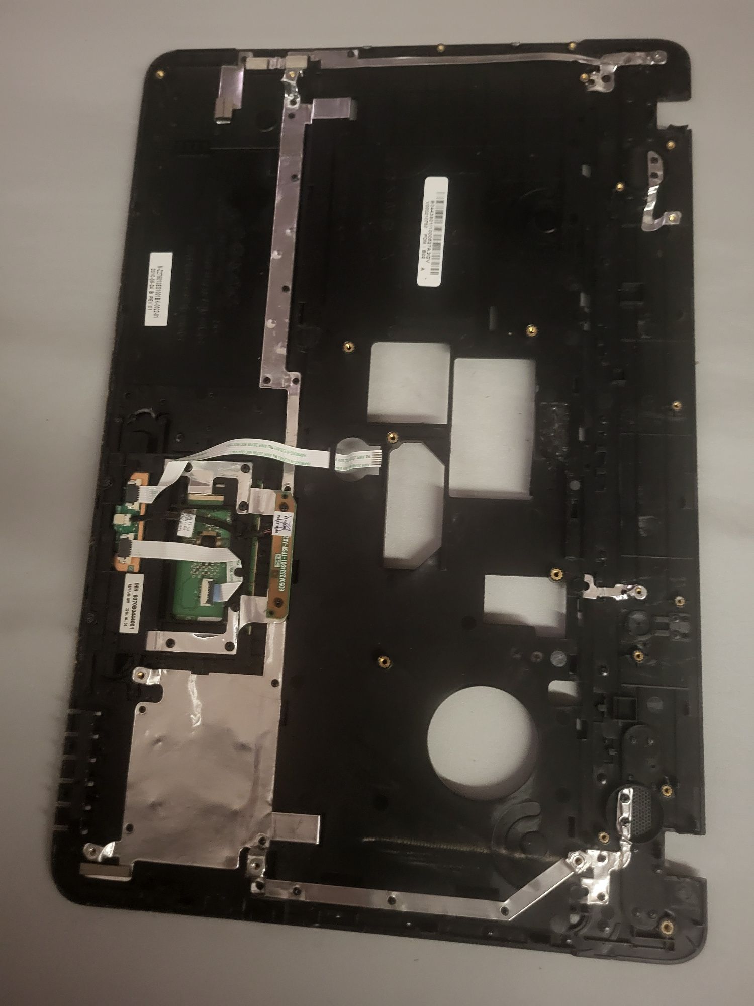 Sprzedam palmrest górną obudowe do laptopa TOSHIBA SATELLITE L650 -1C6