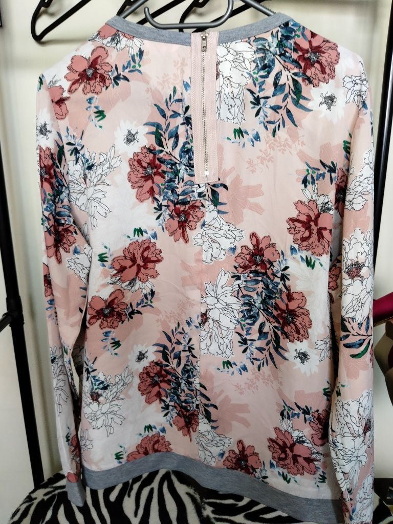 Bluza z rękawami koszulowymi, roz.. XL