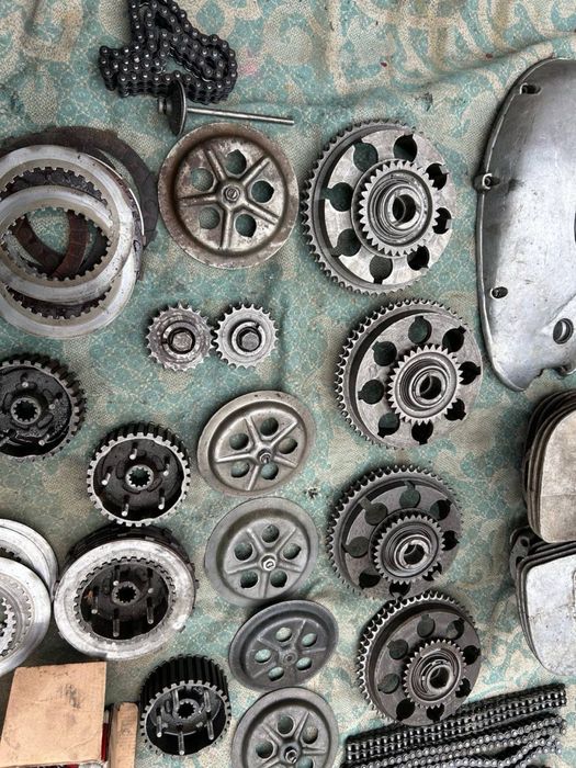 Сцепление ИЖ юпитер, крышки, корзины, звездочки, диски и тд