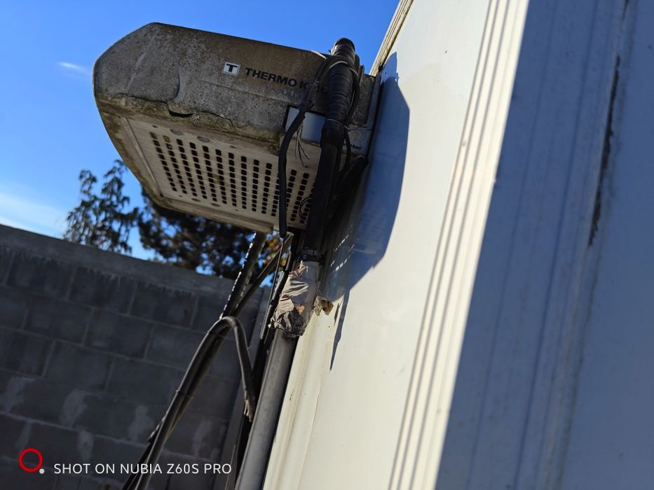 Chłodnia z agregatem kontener ford transit