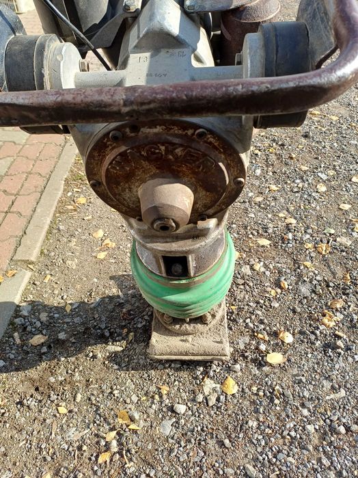 Ubijak. Stopa Wacker BS 60Y