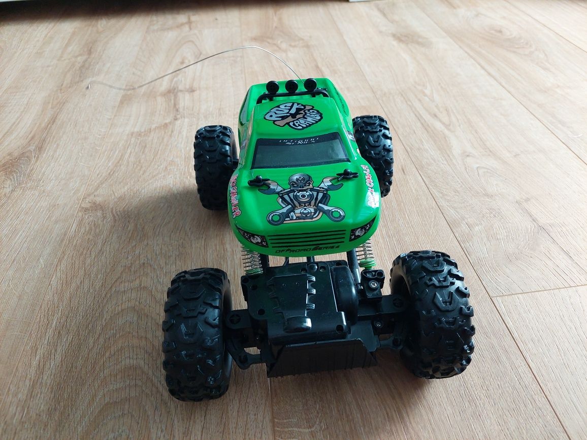 Monster truck NQD rock crawler