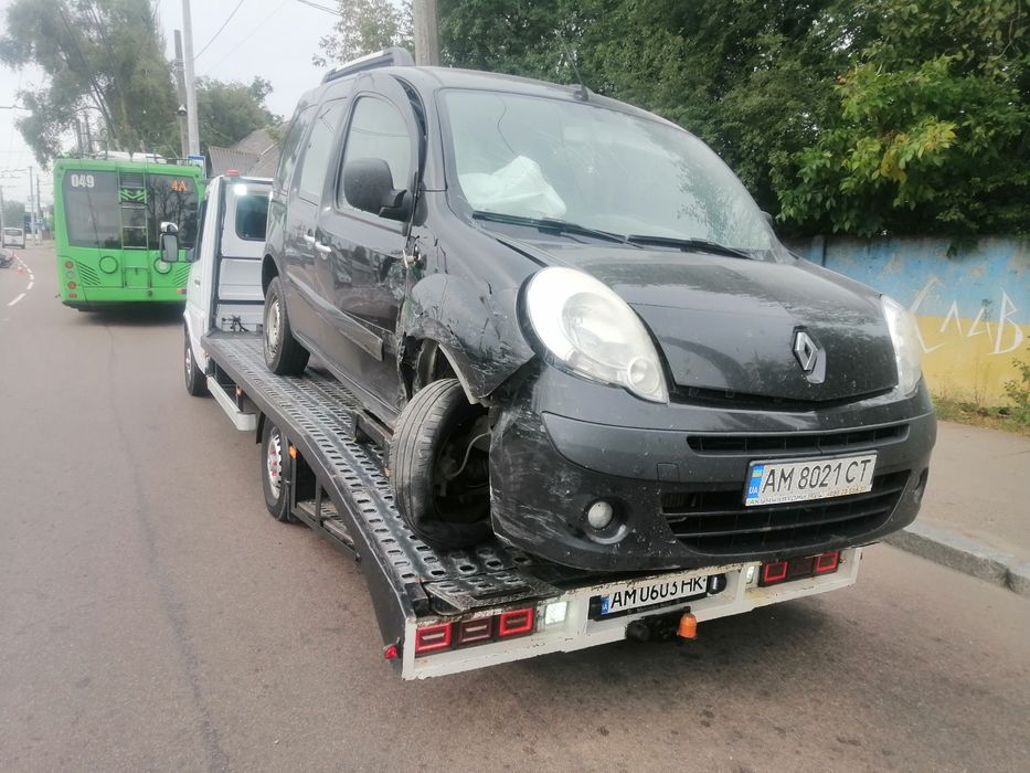 Евакуатор після ДТП 24/7. евакуатор Житомир