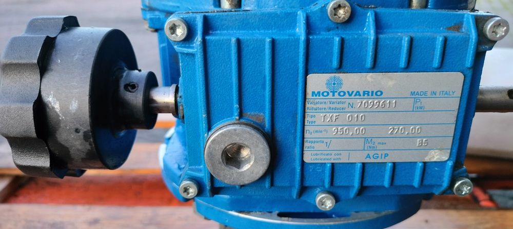 Silnik elektryczny z przekładnią