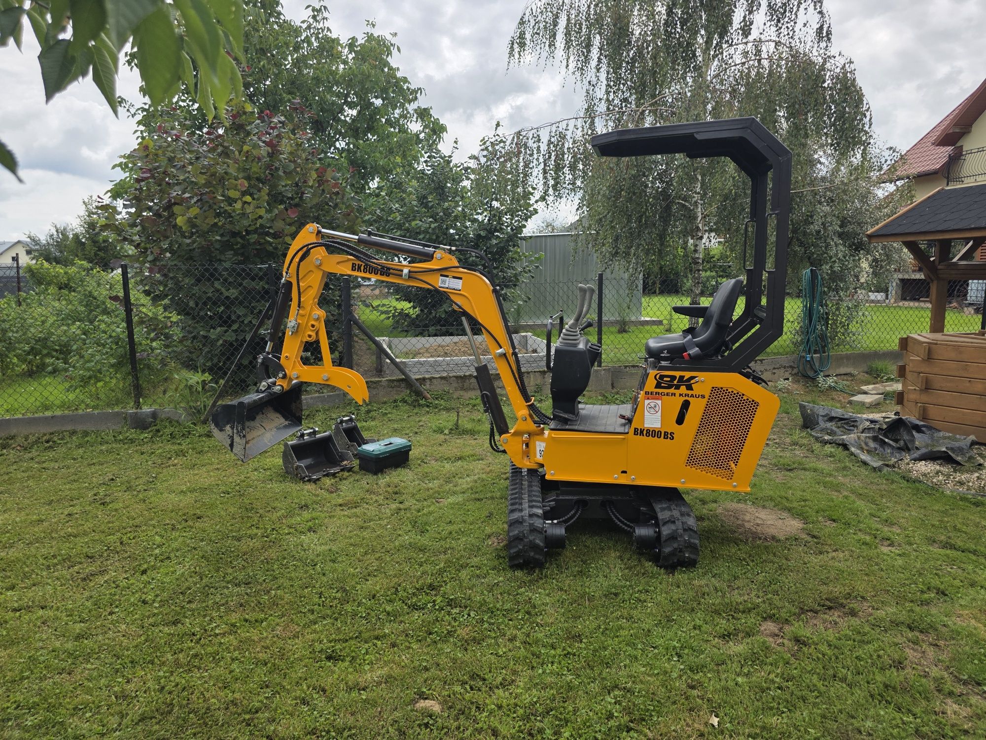 Minikoparka Berger BK800BS 3 łyżki ZESTAW