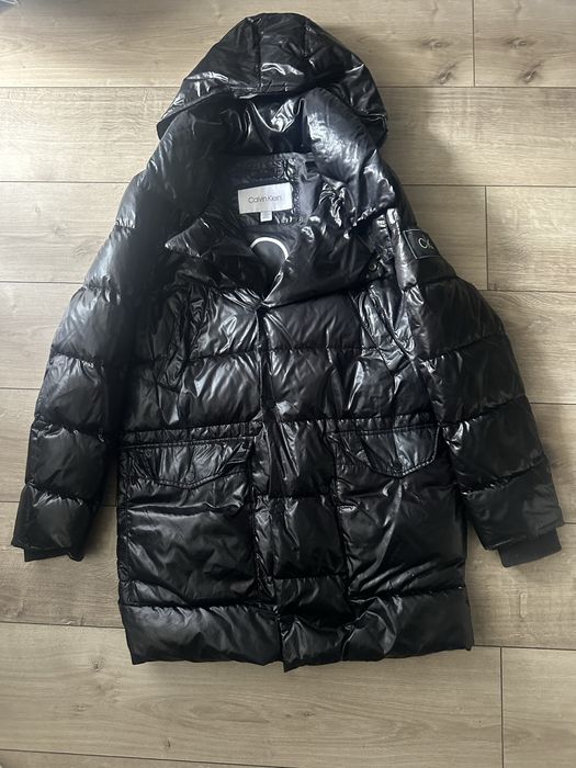 Пуховик Calvin Klein M