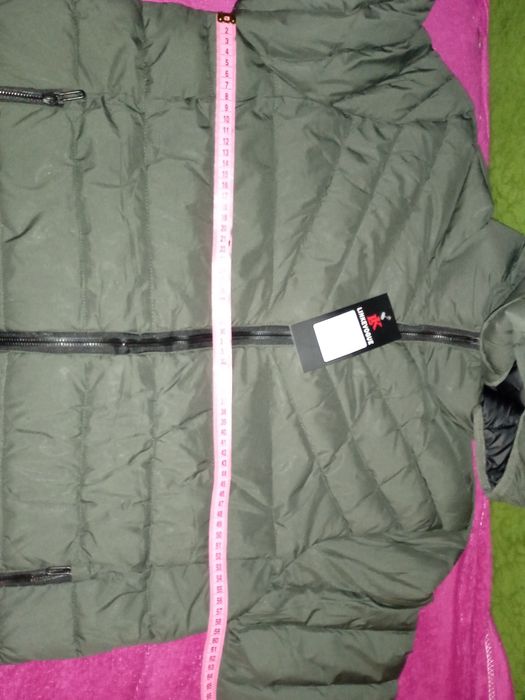 Срочно Куртка Деми,на осень, мужская ,цвет темный оливковый L и  2 ХL