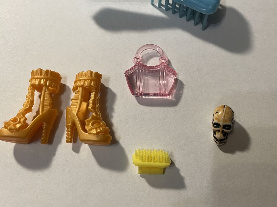 Monster High Монстр Хай розчіска, расческа, взуття, сумка, ключ, щітка