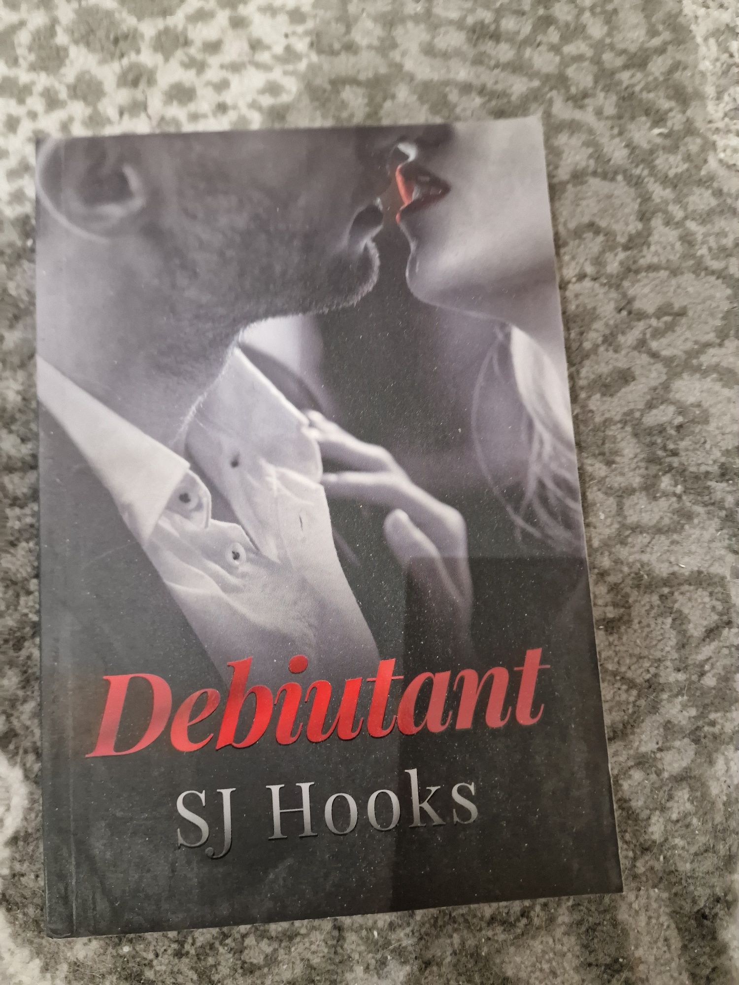 Debiutant Hooks polecam