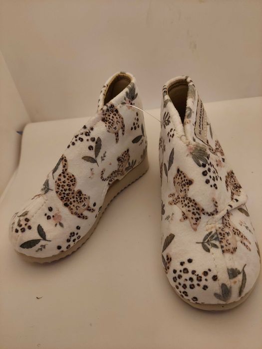 Ultralekkie Kapcie dla dzieci Slippers Family Chetah 21/22,24,28