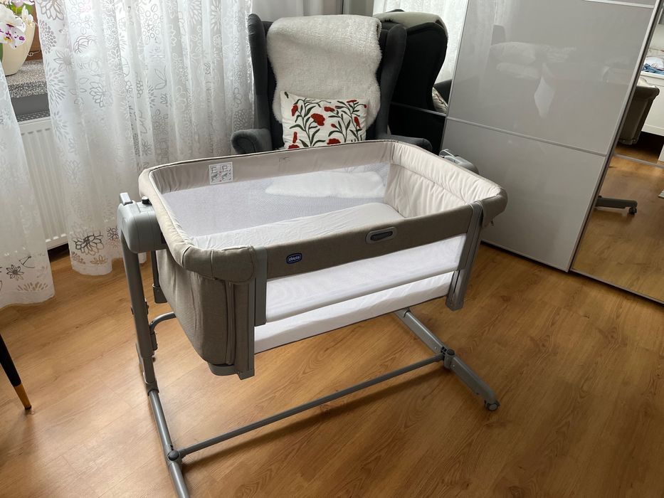 Łóżeczko dostawane Chicco Next2Me Magic Evo - jak nowe !