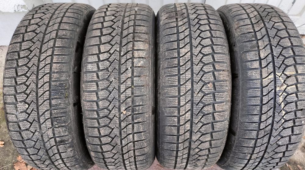 Felgi z oponami zimowymi Volvo XC60 8x19 ET42,5 5x108