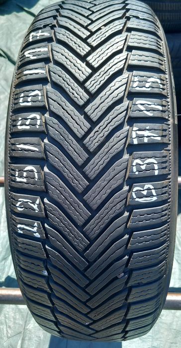 225/55/17 Michelin Alpin 6 97H