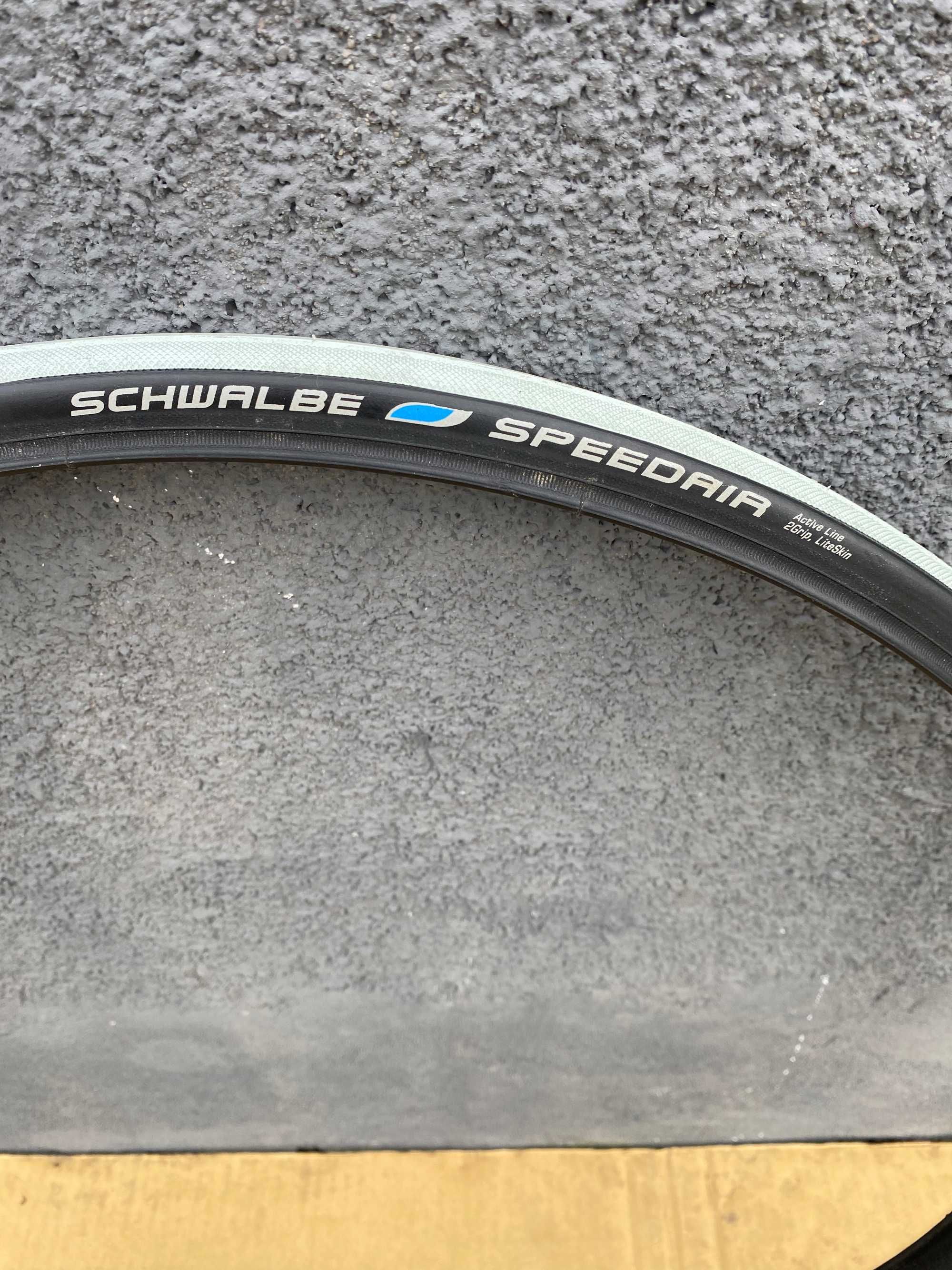 Opona wózka inwalidzkiego SCHWALBE Speedair 26x3/4 ; 20-559