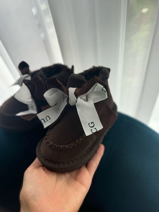 Угг уггі на дівчинку 22 розмір 14 см устілка 13 см устілка 13,5 см