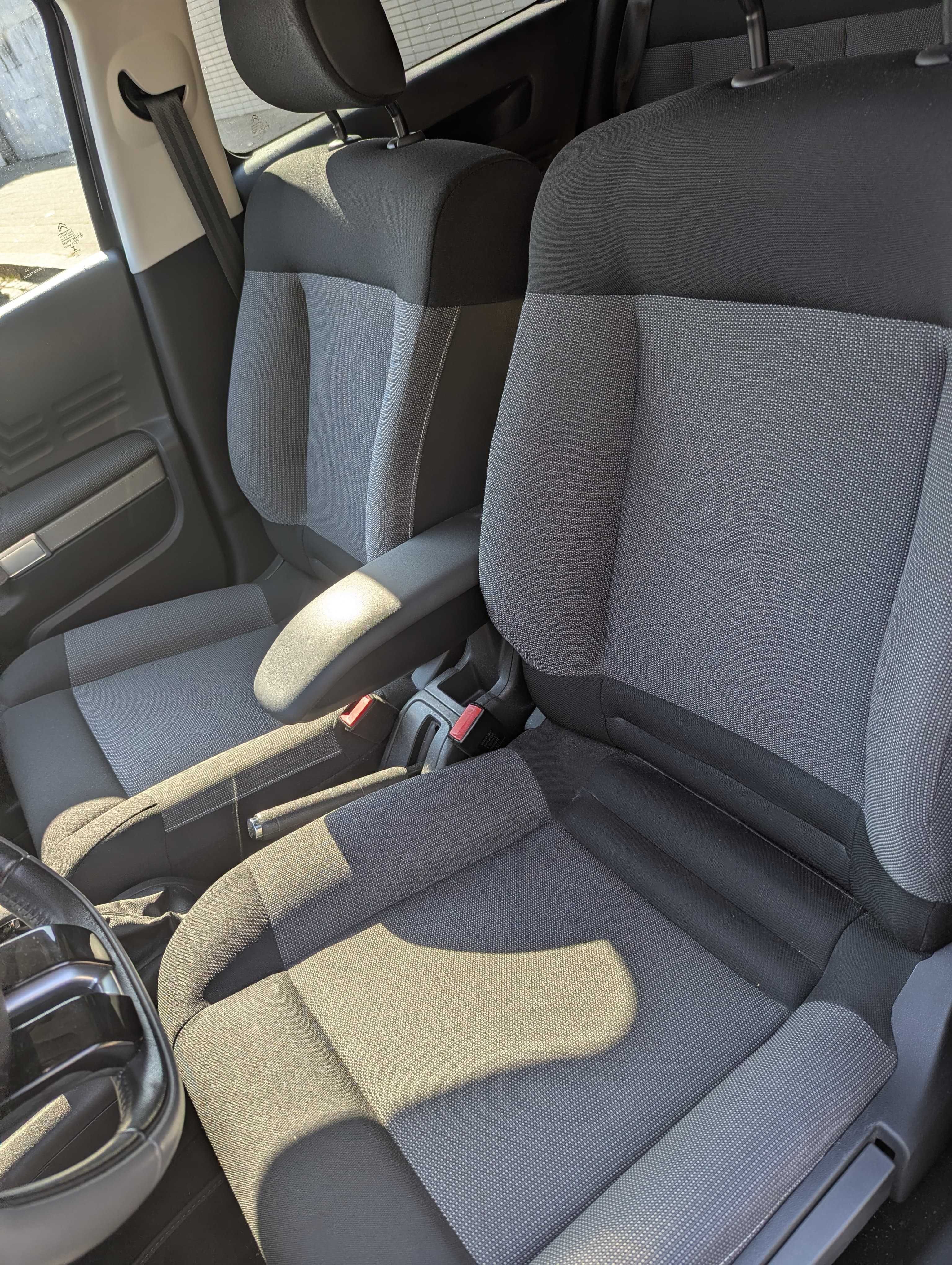Citroën C4 Cactus 1.2 110cv – 2015 – Impecável | 111.000 km