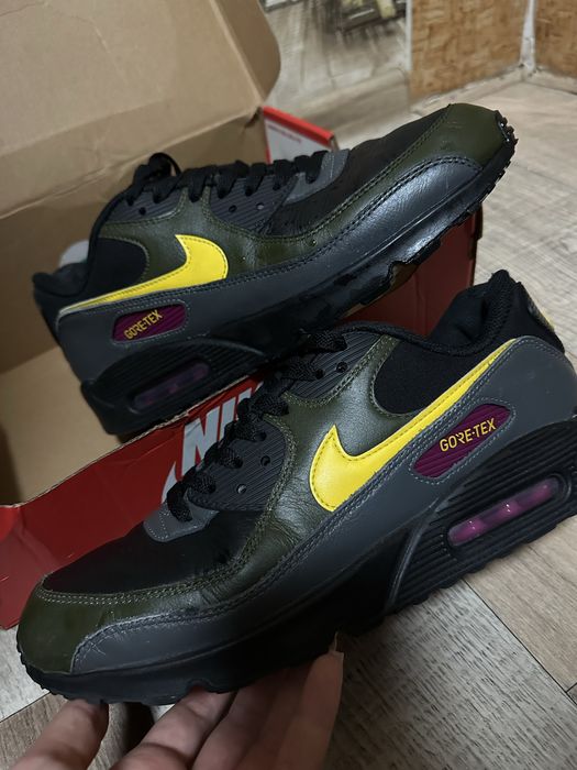 Кросівки оригінал Nike Air Max 90 Gore-tex