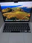 MacBook Air m2 2022