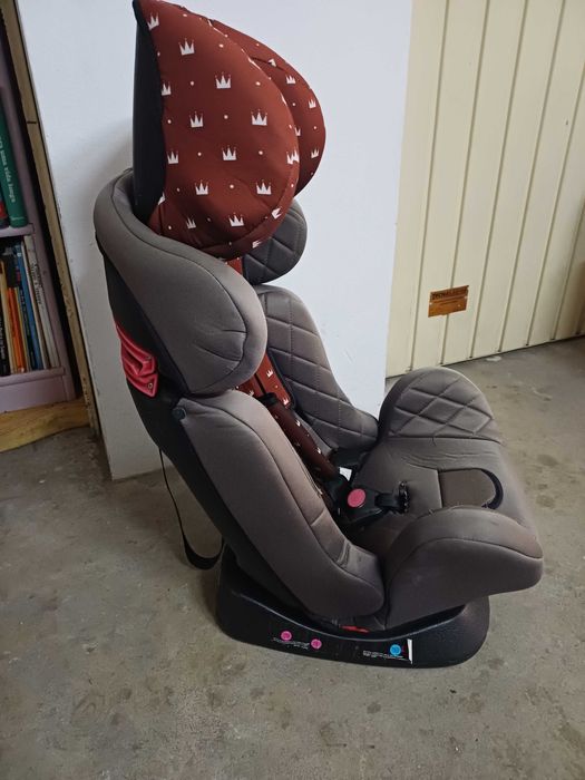 Cadeira auto Lorelli cinza e vermelha