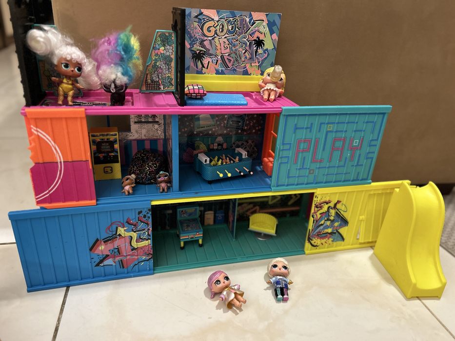 Mega okazja! Domek lol surprise!Plus lalki!