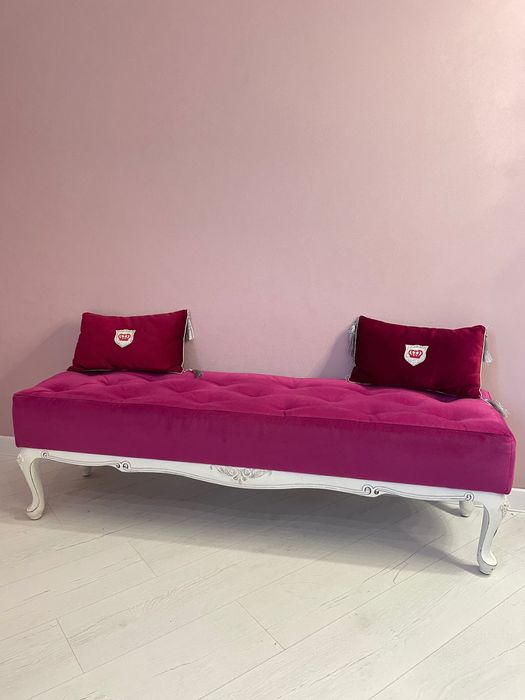 Диван банкетка для салона красоты