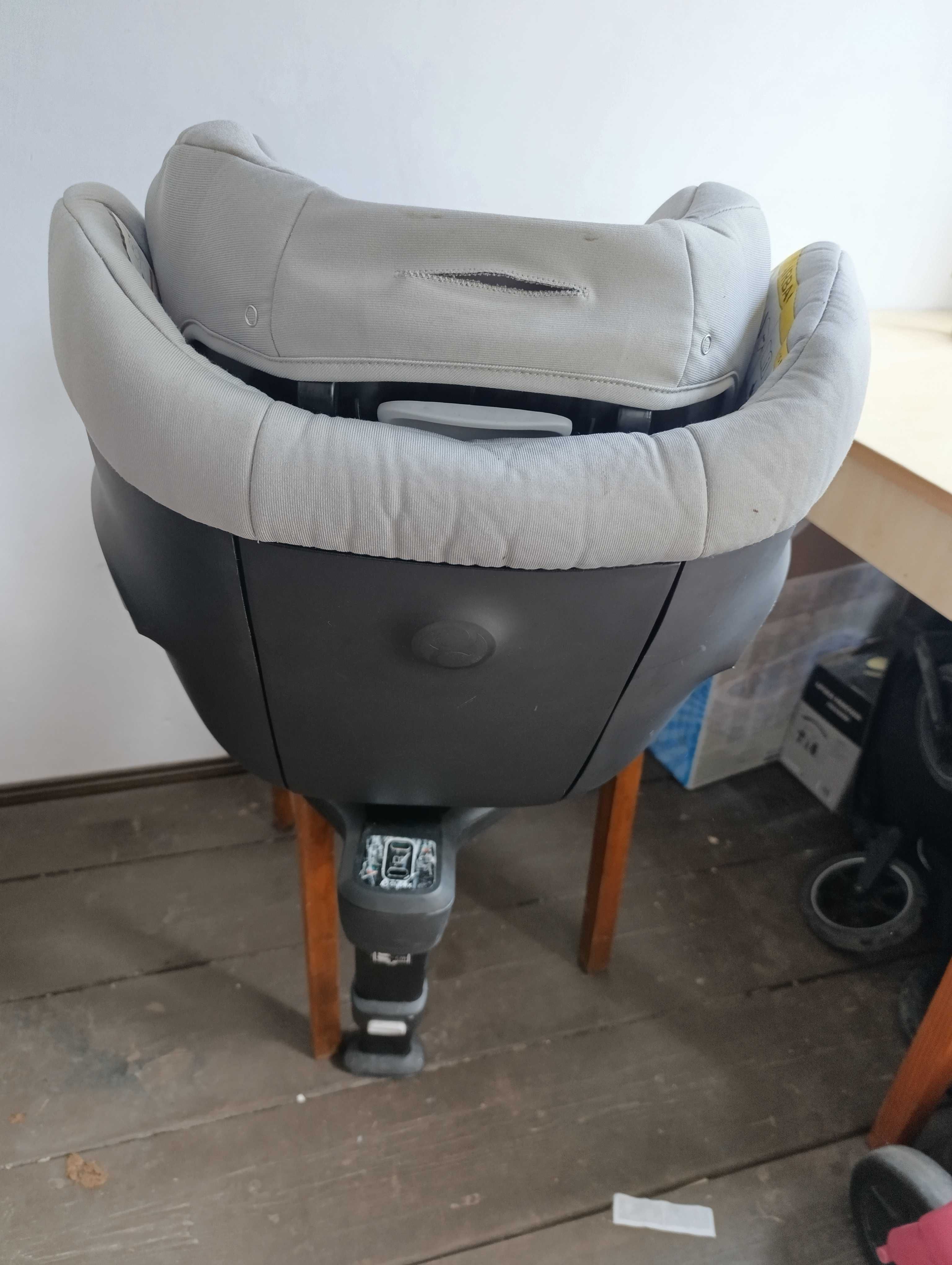 Baza Fotelik samochodowy CYBEX Gold Sirona SX2 i-Size