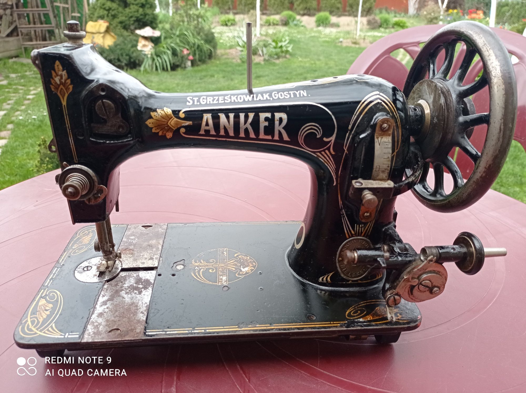 Швейна машинка Анкер