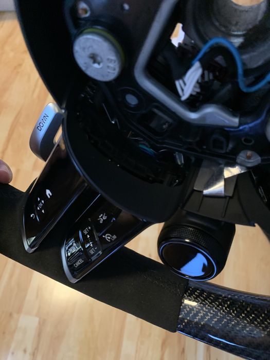 Руль карбон Mercedes AMG E63 GLE63 S63 G63 CLS GT с AMG Drive Unit