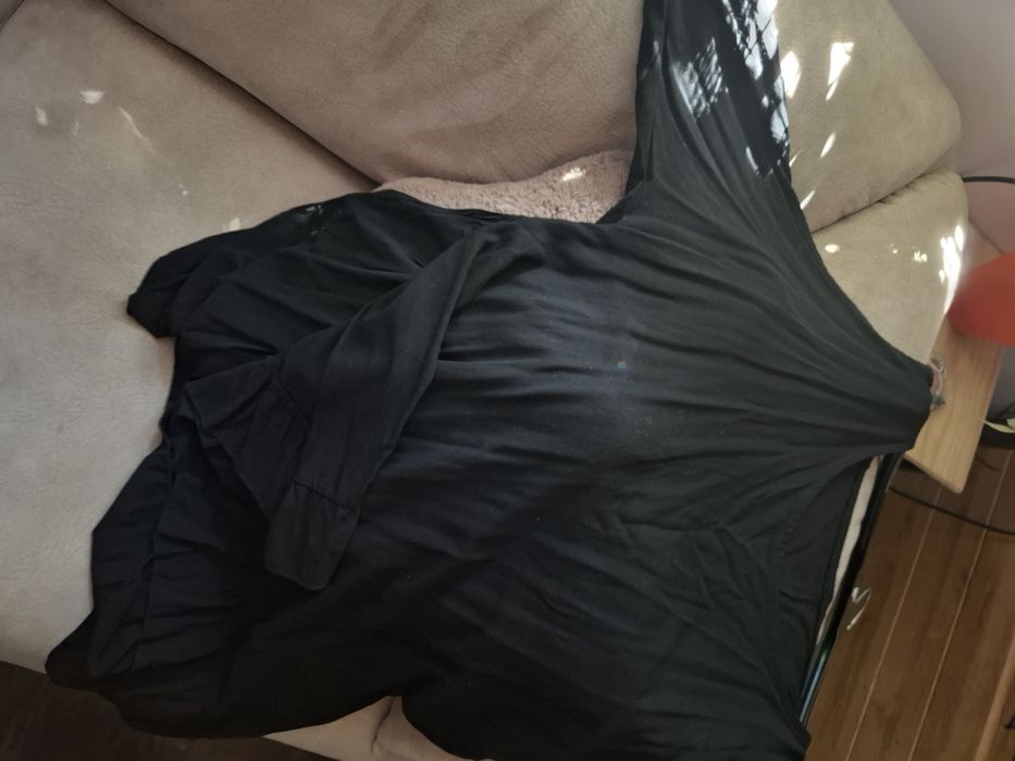 Czarna bluzka luźna odkryte ramiona 40 42 44