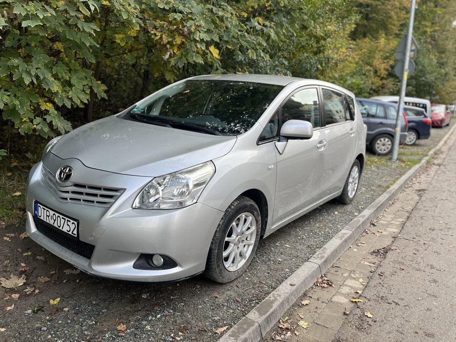 Toyota verso 7 osobowa