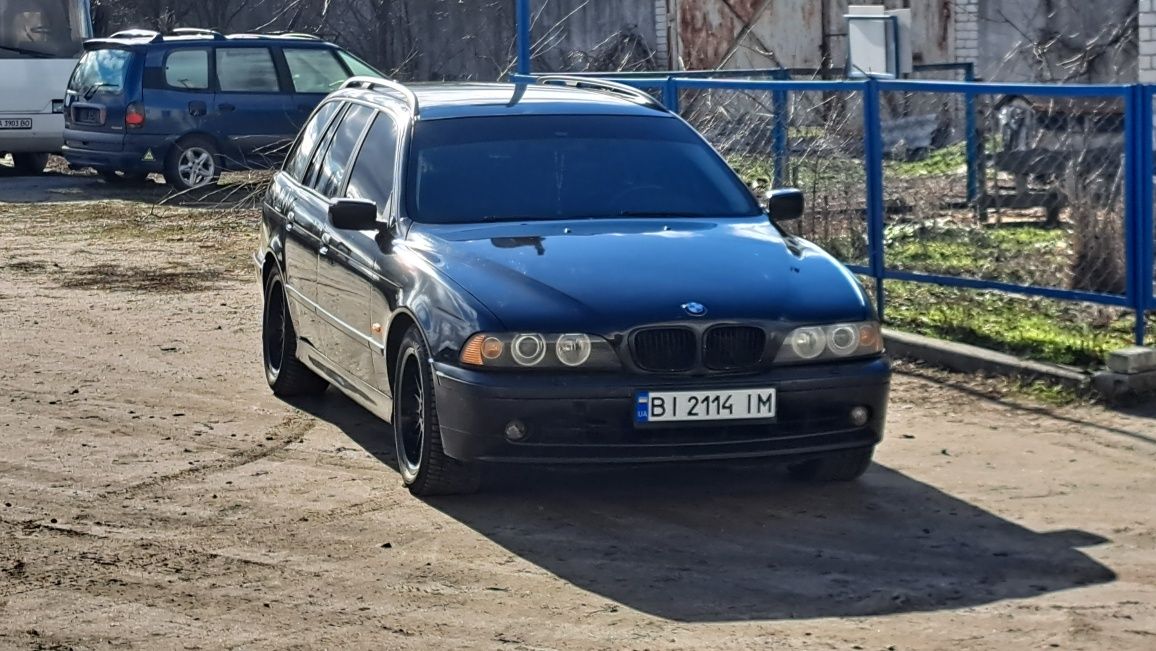 Продам BMW 520td